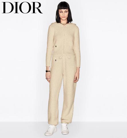 Dior catalogue | Fall 2022 Collection | 28/05/2022 - 28/07/2022