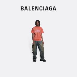Balenciaga offers in the Balenciaga catalogue ( More than a month)
