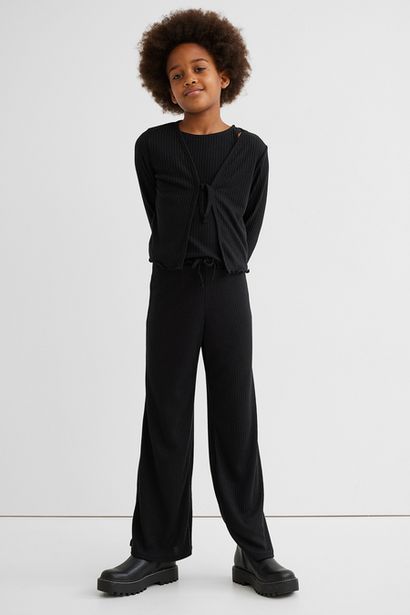 3-piece ribbed jersey set offers at 60 Dhs in H&M