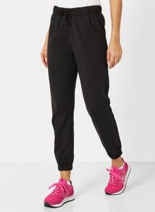 Elasticated Sweatpants Black offers at 46 Dhs in Noon