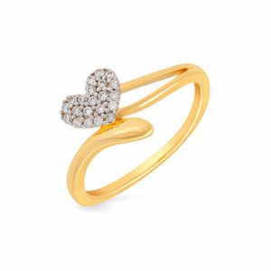 Malabar Gold Ring CLVL23RN05_Y offers at 723 Dhs in Malabar Gold & Diamonds