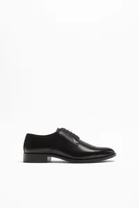 SMART SHOES offers at 349 Dhs in Zara